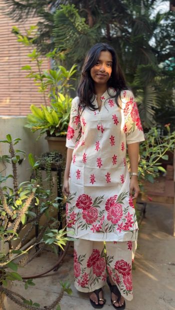 Gulabi Noor  (White and pink floral printed kurta set)